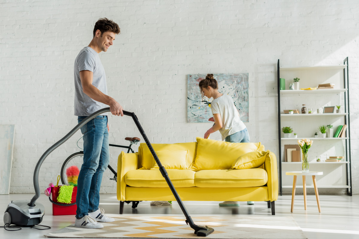 Sarnıç Bayan Temizlikçi